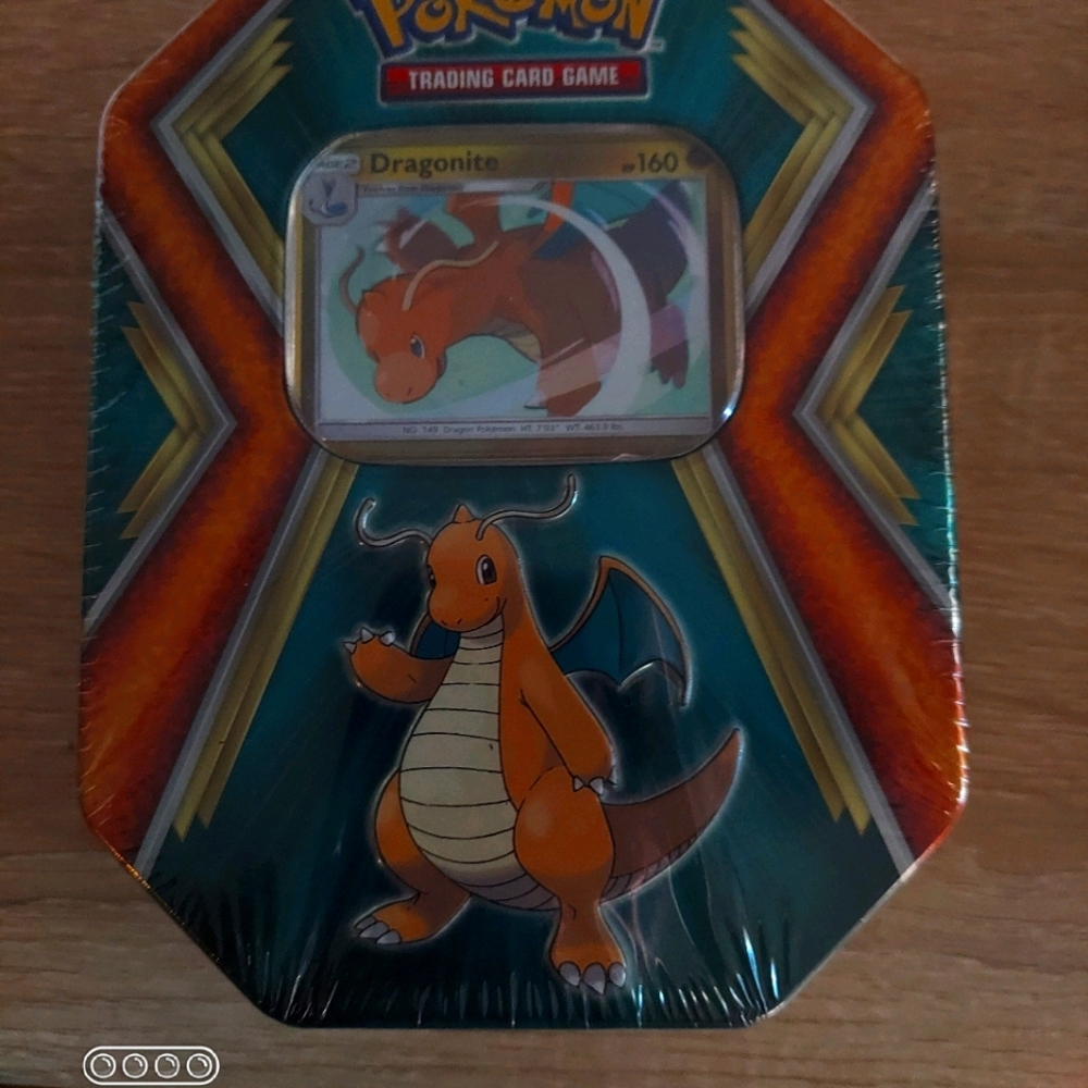 Pokémon cards tin pack